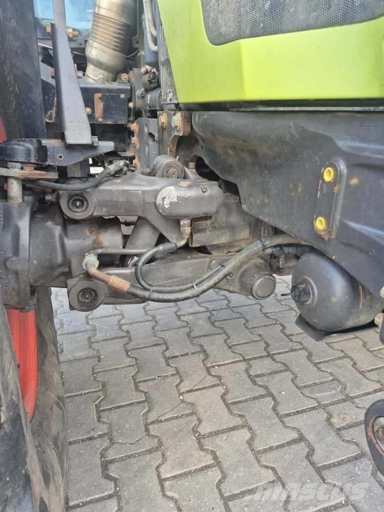 CLAAS Arion 530 الجرارات