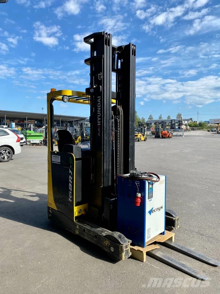 Hyundai 16BRJ-9 شاحنة مناولة