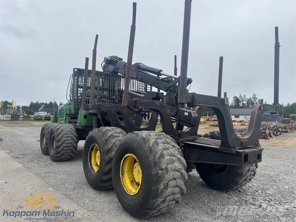 John Deere 1910E شاحنات
