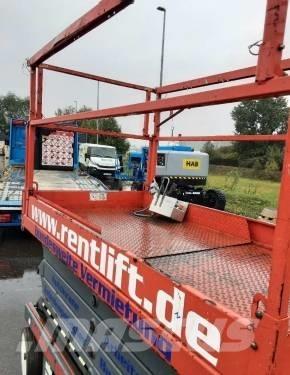 SkyJack SJ III 4632 رافعات مقصية الشكل