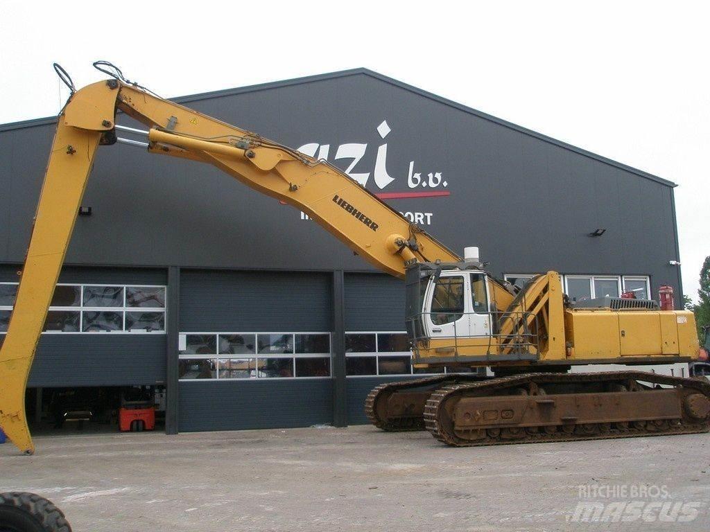 Liebherr R974C مناولات المخلفات / مناولات صناعية