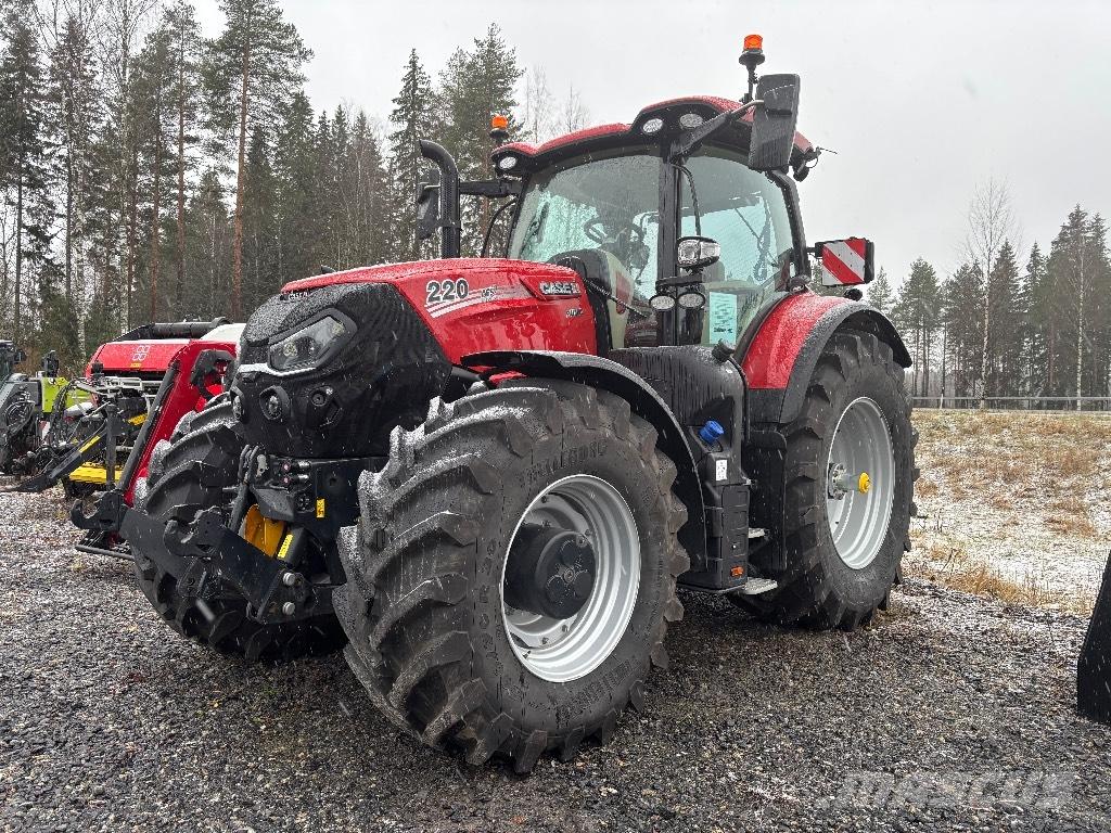 Case IH Puma 220 CVX الجرارات