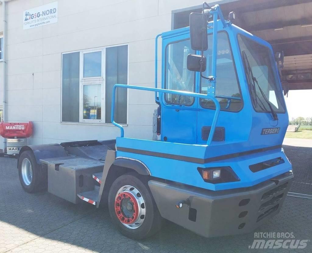 Terberg YT 182 جرارات صالات المطارات