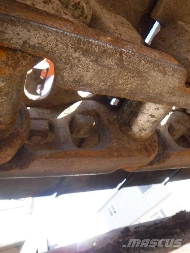 Hitachi ZX 210 LC-6 حفارات زحافة