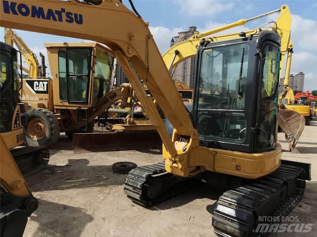 Komatsu PC 35 حفارات صغيرة أقل من 7 طن (حفارات صغيرة)