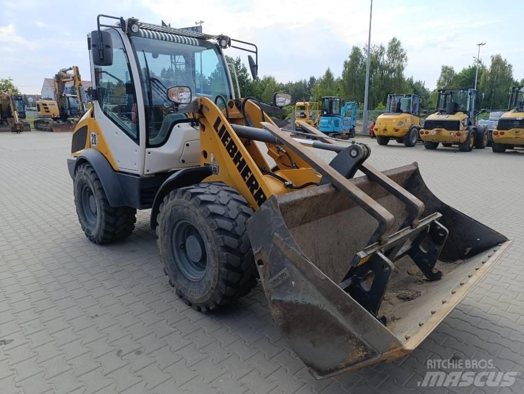 Liebherr L508C لوادر بعجل