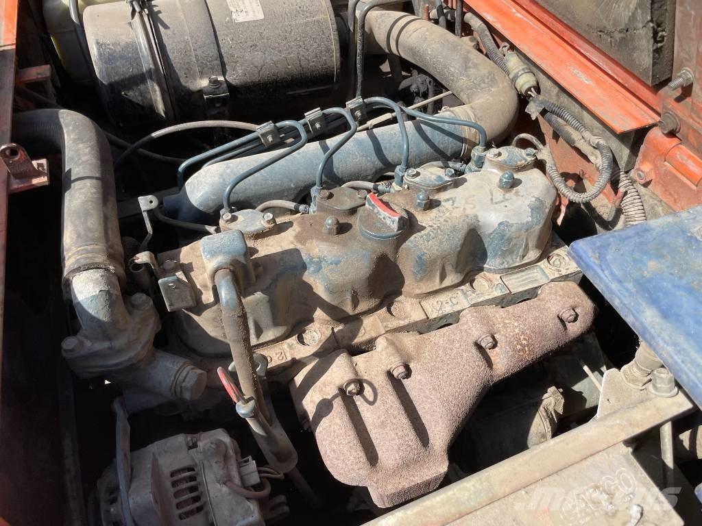 Kubota R 410 B لوادر بعجل