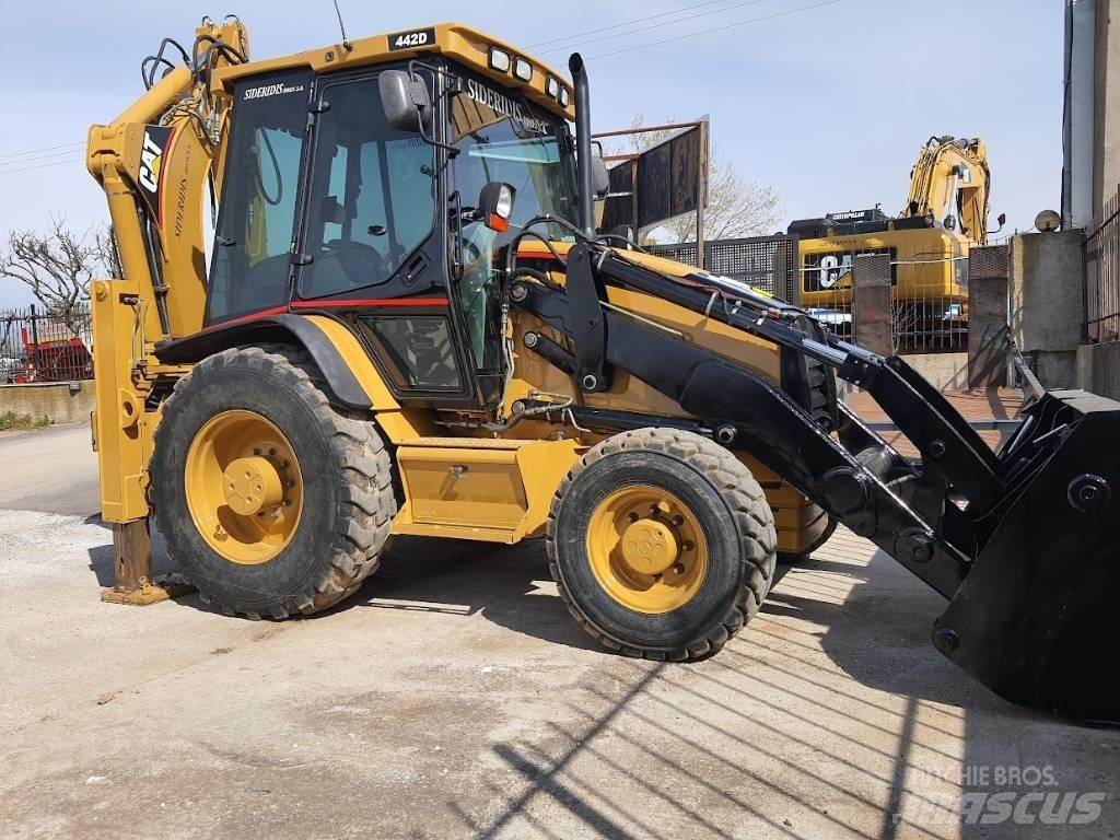 CAT 442 D 4x4 لوادر ذات جرافات عكسية