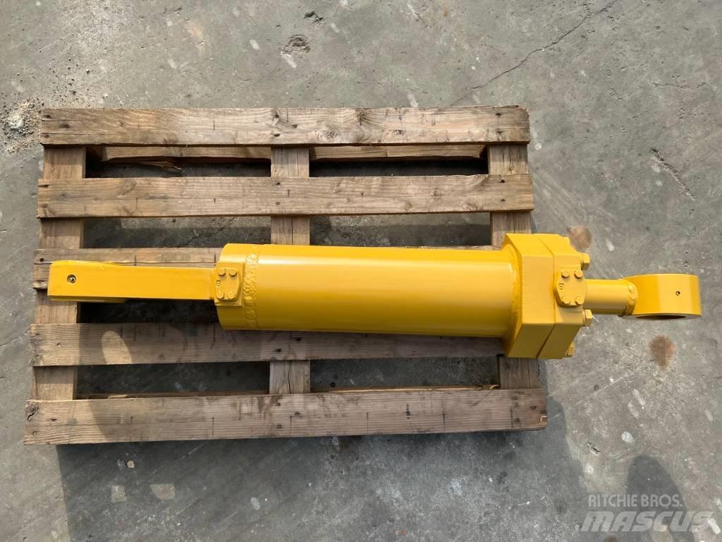 CAT D8 Cylinder مكونات أخرى