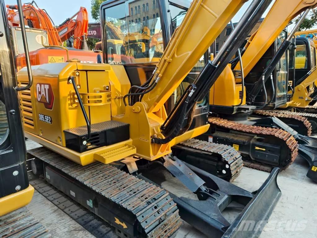 CAT 305.5e2 حفارات صغيرة أقل من 7 طن (حفارات صغيرة)