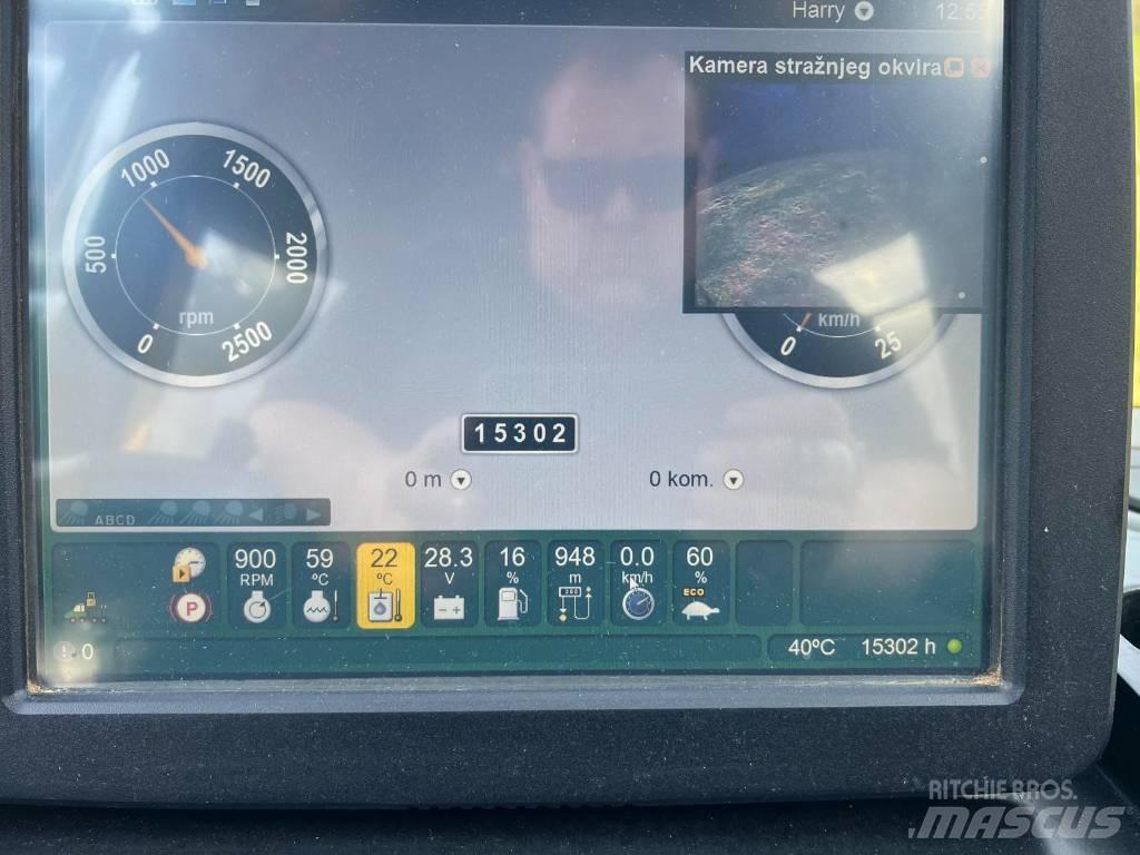 John Deere 1210 E شاحنات