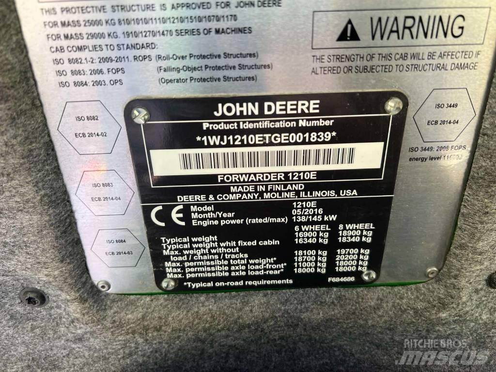 John Deere 1210 E شاحنات