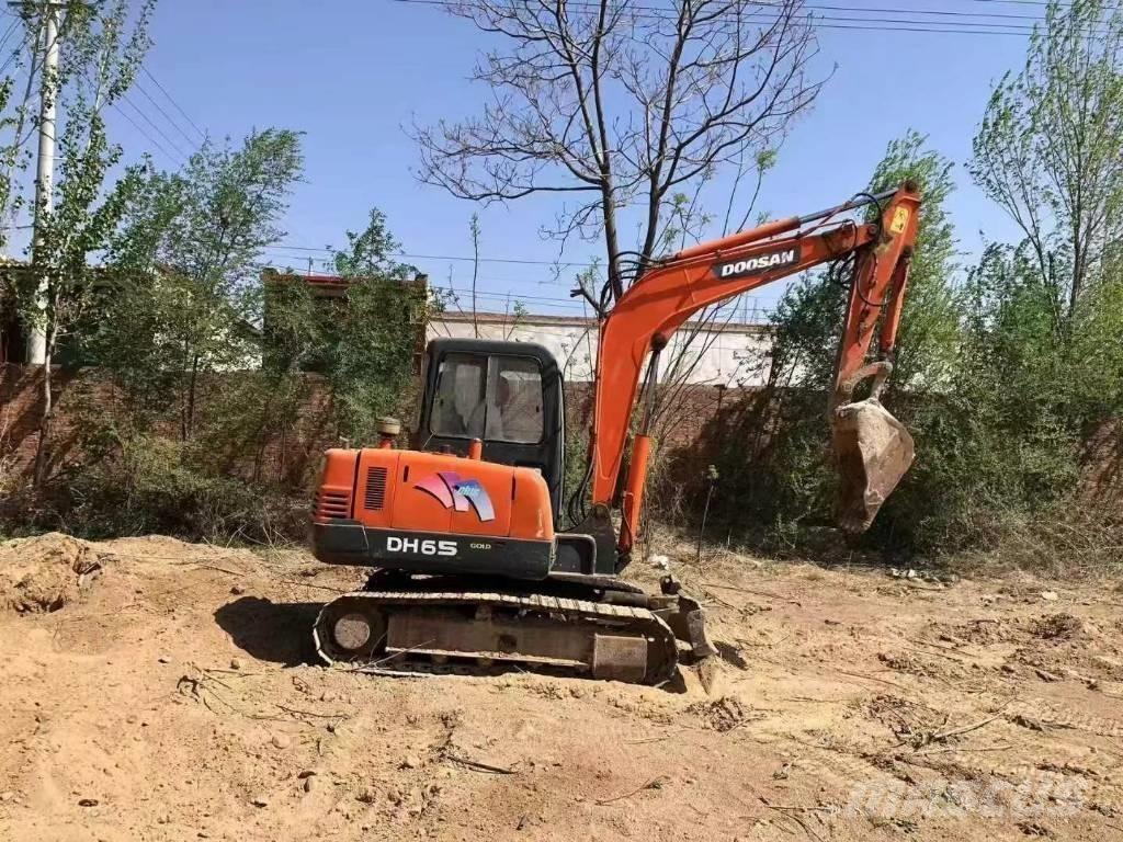 Doosan dh55 حفارات صغيرة أقل من 7 طن (حفارات صغيرة)