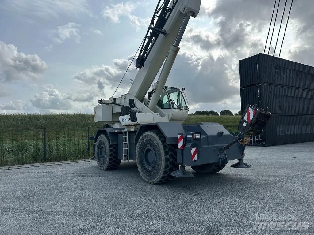 Terex A600 رافعات الطرق الوعرة