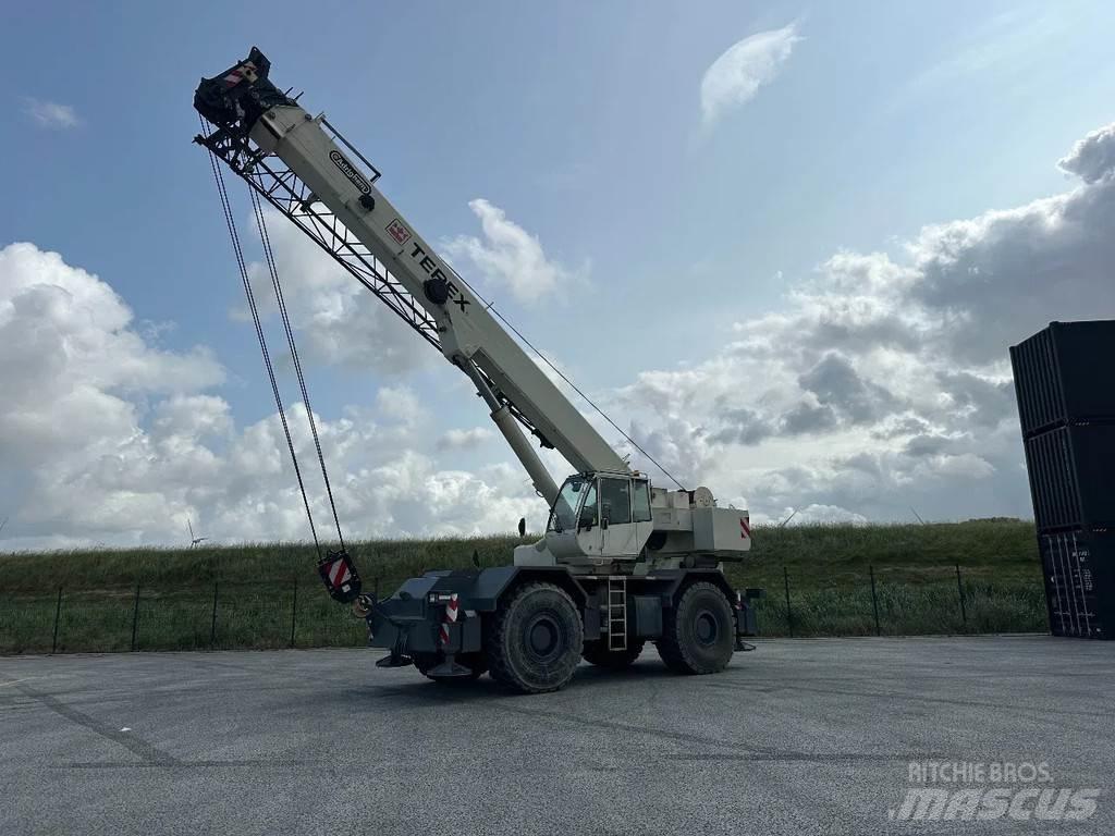 Terex A600 رافعات الطرق الوعرة