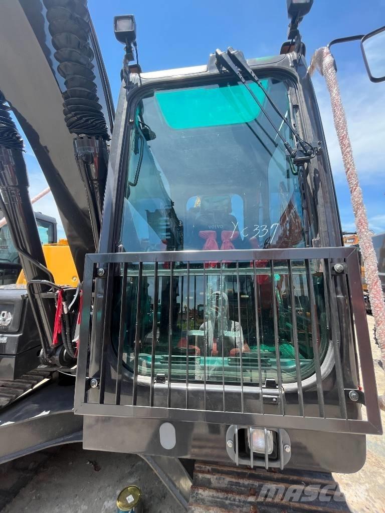 Volvo EC 140 حفارات زحافة