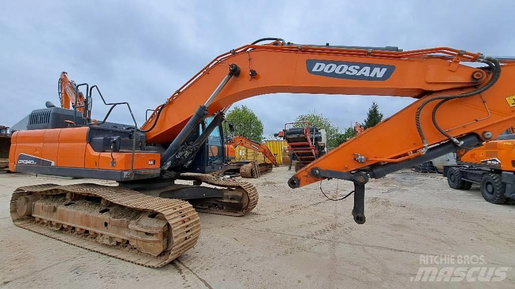 Doosan DX340LC-5 حفارات زحافة