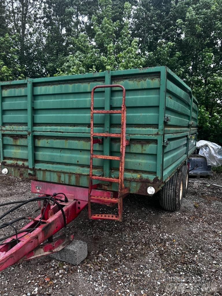 Holsø T 080 مقطورات قلابة