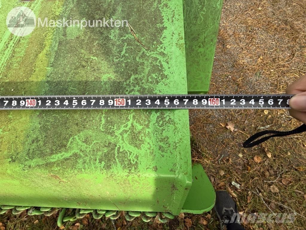 Avant Slagklippare جزازات وأغطية المراعي