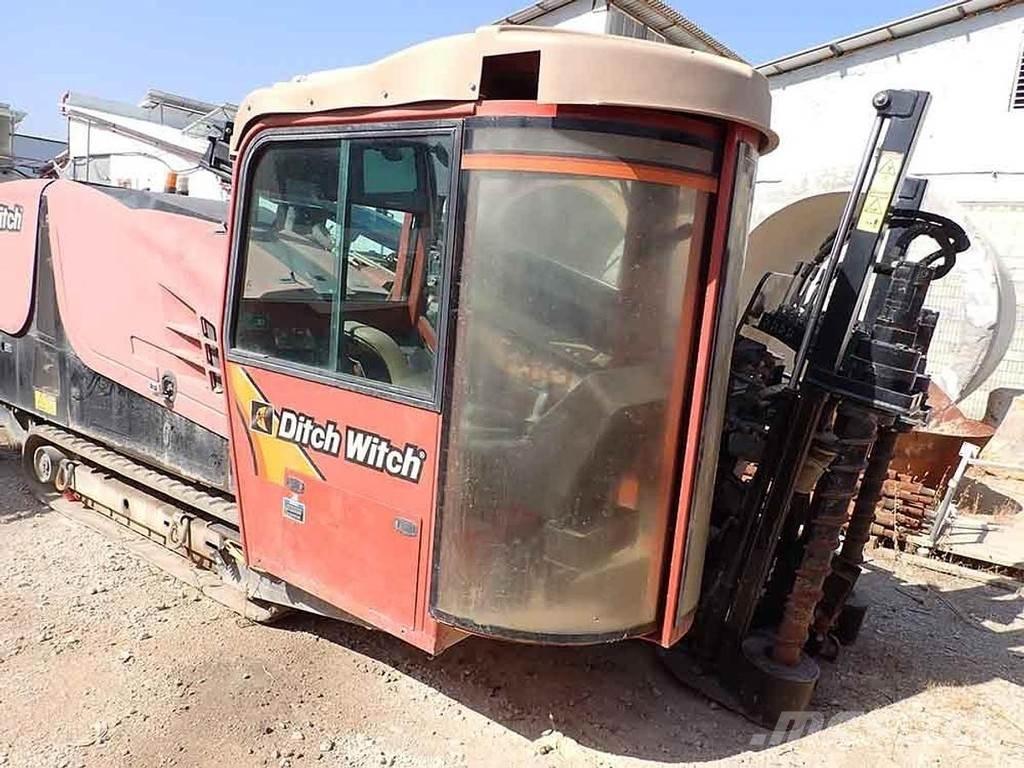 Ditch Witch JT30AT معدات الثقب السطحي