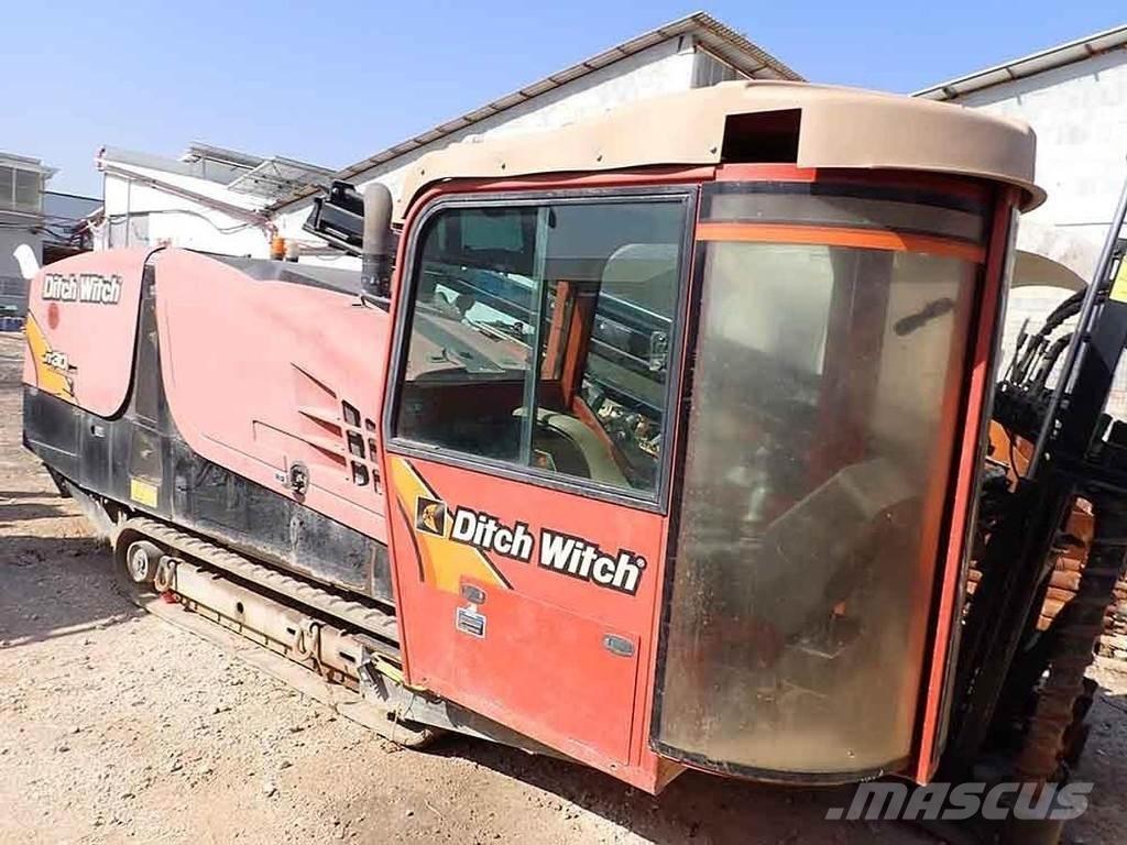 Ditch Witch JT30AT معدات الثقب السطحي