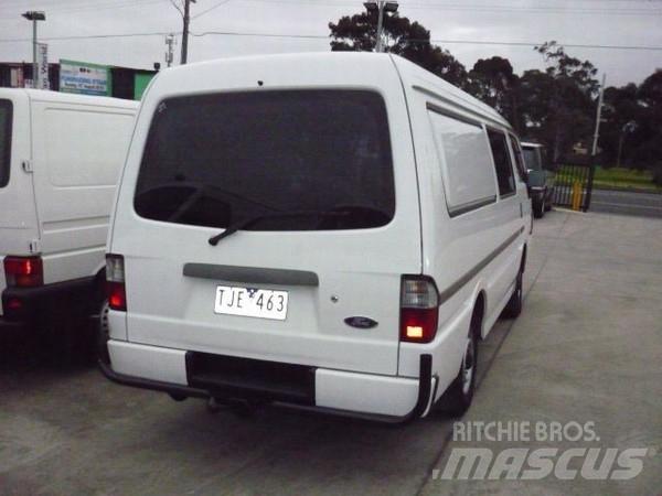 Ford Econovan LWB JH شاحنة مقفلة