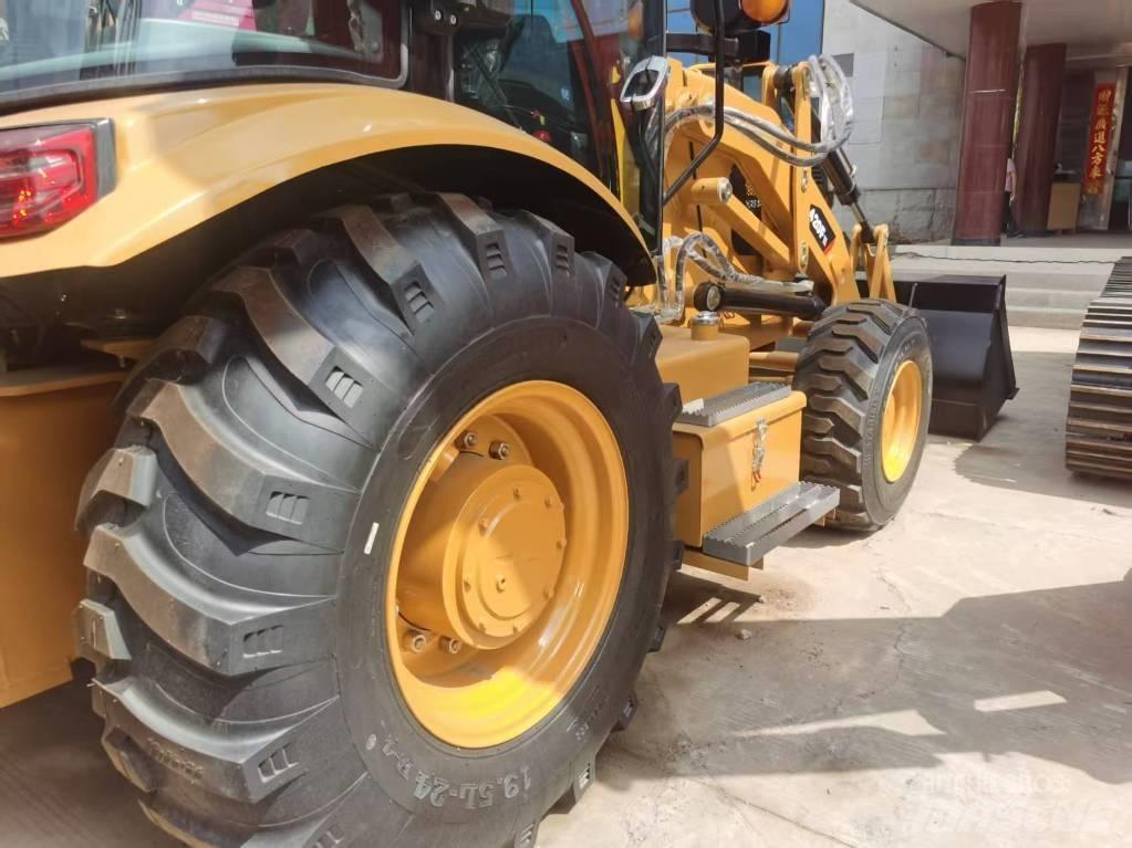 CAT 420 F لوادر ذات جرافات عكسية