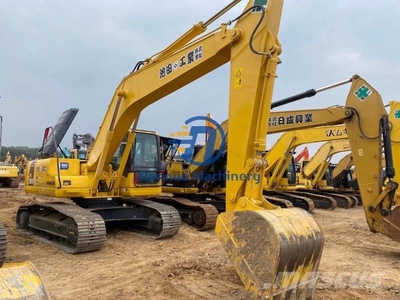 Komatsu PC200-7 حفارات زحافة