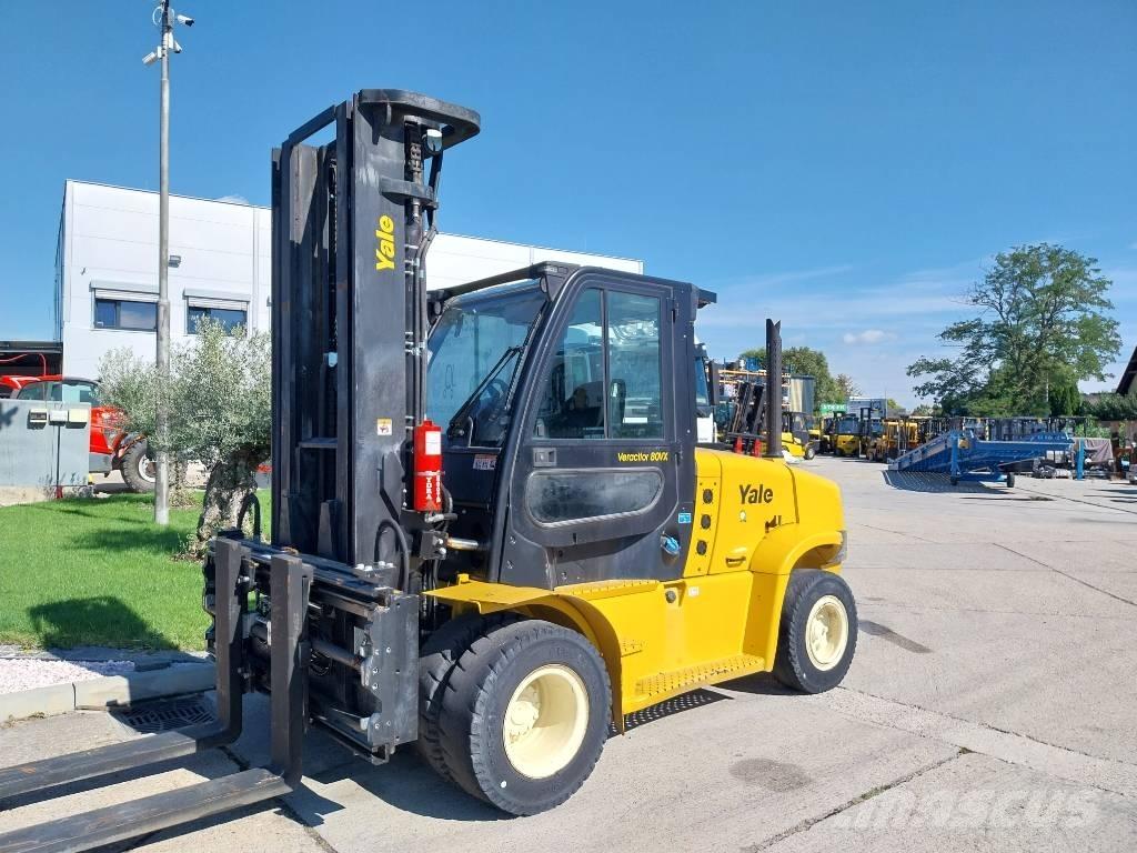 Yale GDP 80 VX-9 شاحنات الديزل