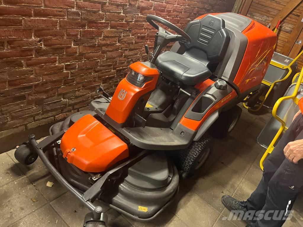 Husqvarna RC320Ts ركوب الحشائش