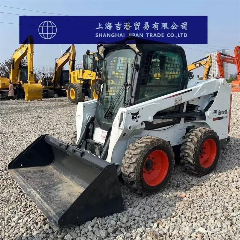 Bobcat S 450 لوادر انزلاقية التوجيه