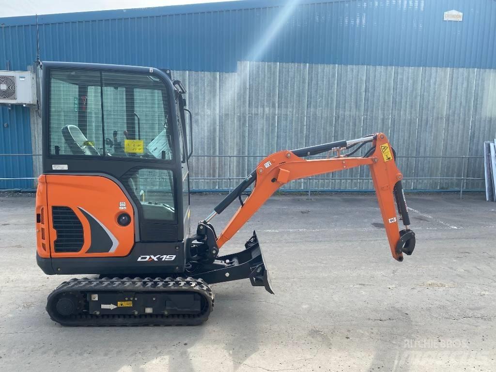 Doosan DX 19 حفارات صغيرة أقل من 7 طن (حفارات صغيرة)