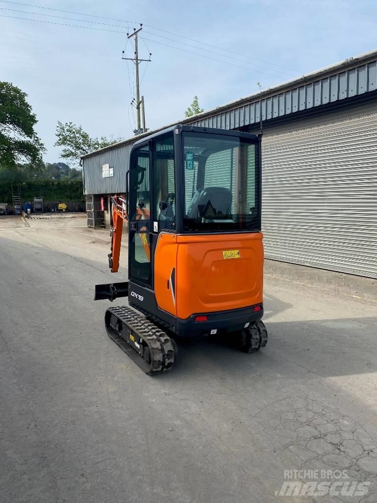 Doosan DX 19 حفارات صغيرة أقل من 7 طن (حفارات صغيرة)