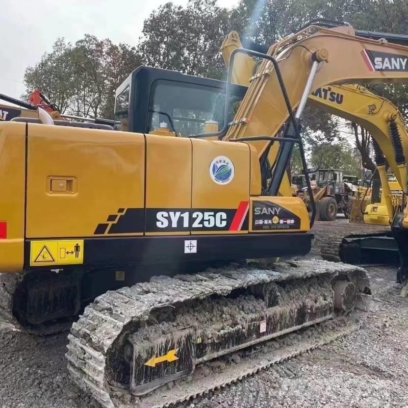 Sany SY 125 C حفارات زحافة