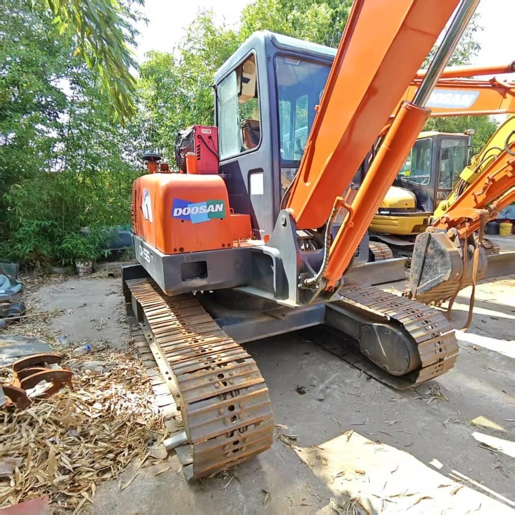 Doosan DH 55-V حفارات صغيرة أقل من 7 طن (حفارات صغيرة)