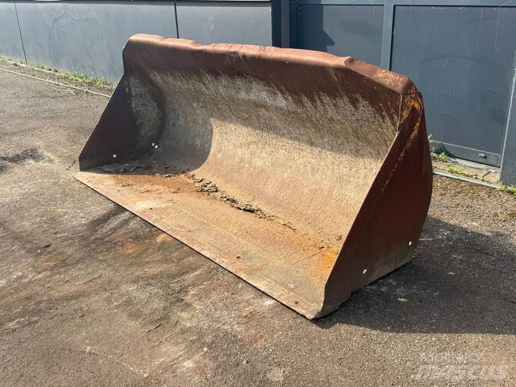  Onbekend WG-2400 دلاء