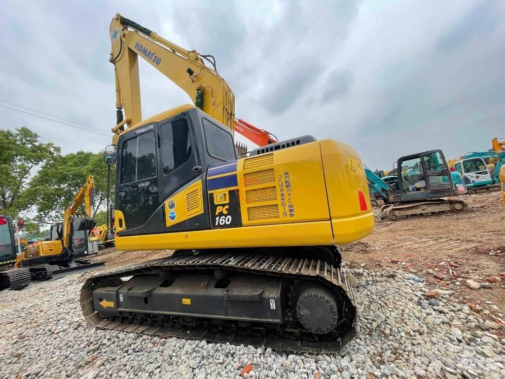 Komatsu PC160 حفارات زحافة