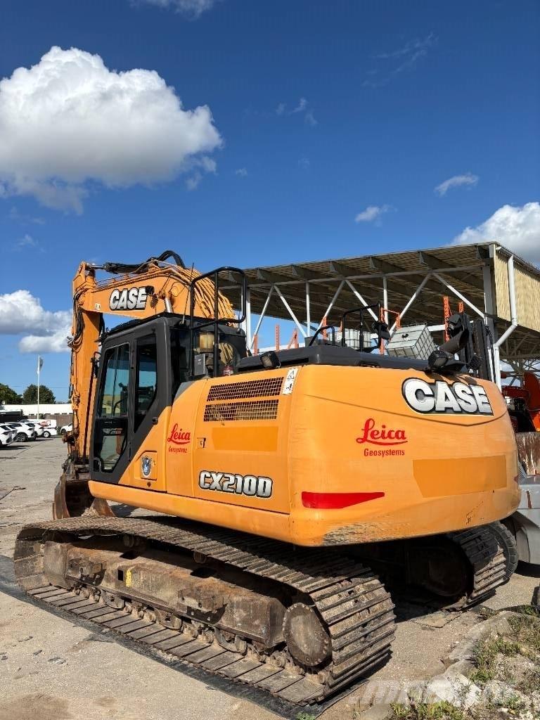 CASE CX 210 D حفارات زحافة