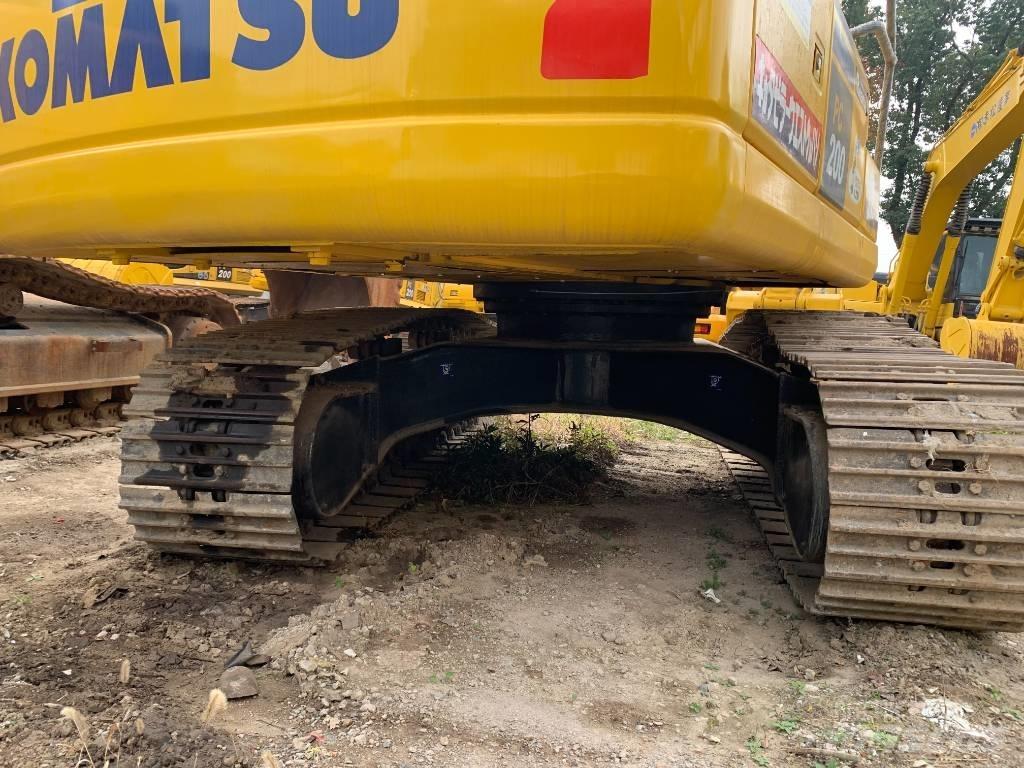 Komatsu PC 200-8N1 حفارات زحافة