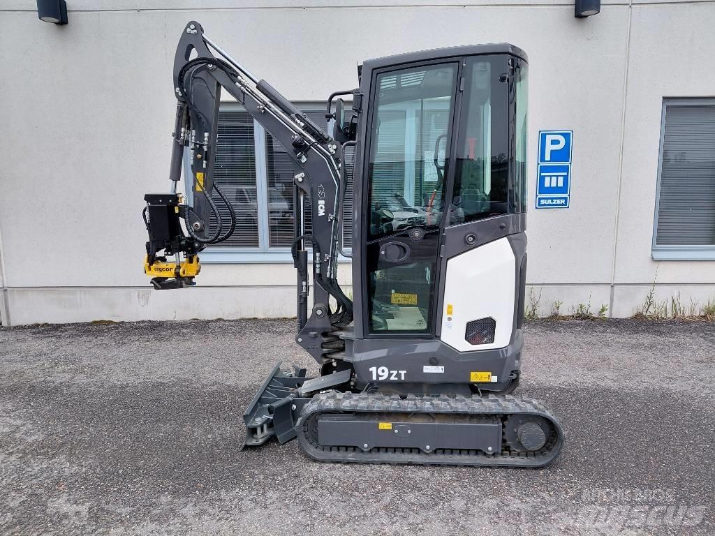 ECM 19ZT + Engcon EC02 حفارات صغيرة أقل من 7 طن (حفارات صغيرة)