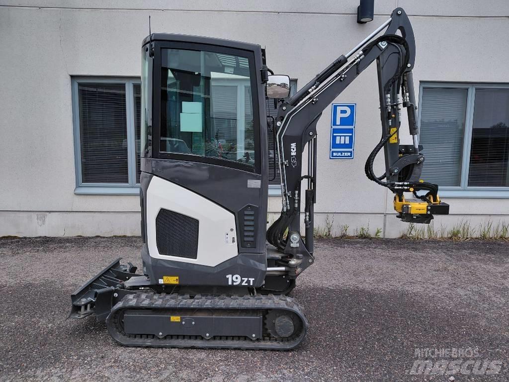 ECM 19ZT + Engcon EC02 حفارات صغيرة أقل من 7 طن (حفارات صغيرة)