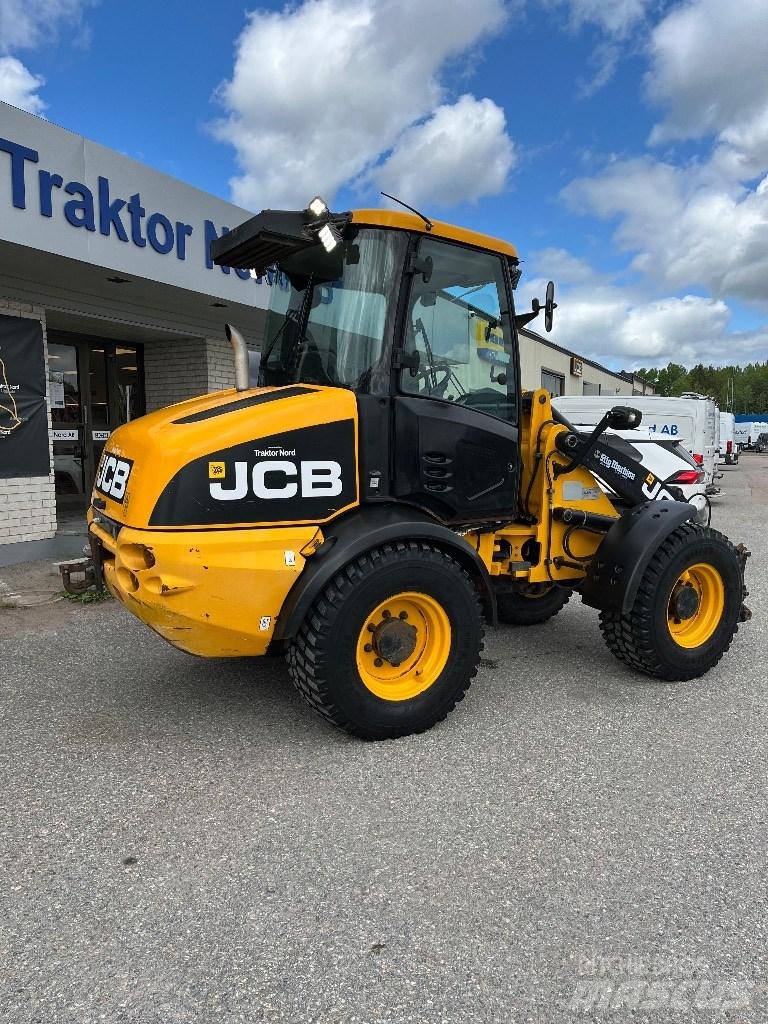 JCB 409 B 40km/h لوادر بعجل