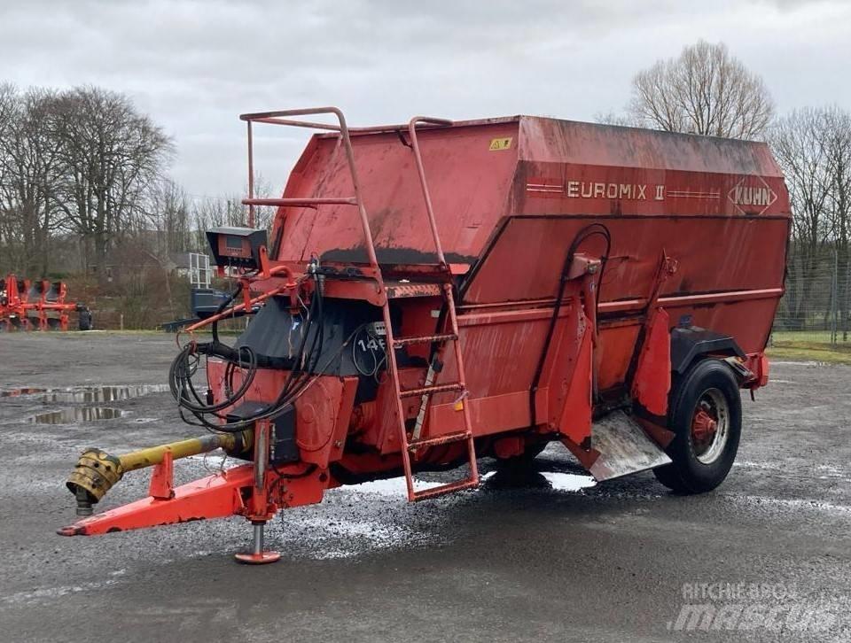 Kuhn EuroMix II 1460 ملقمات خلاط