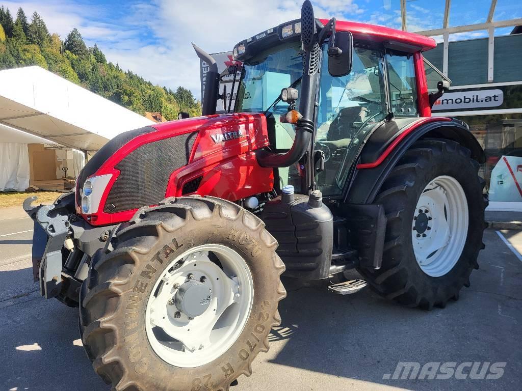 Valtra N 103.4 الجرارات