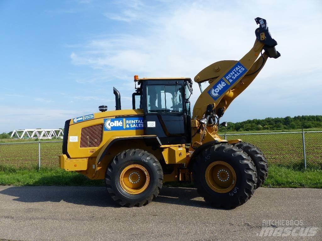 CAT 926 M | 2017 لوادر بعجل