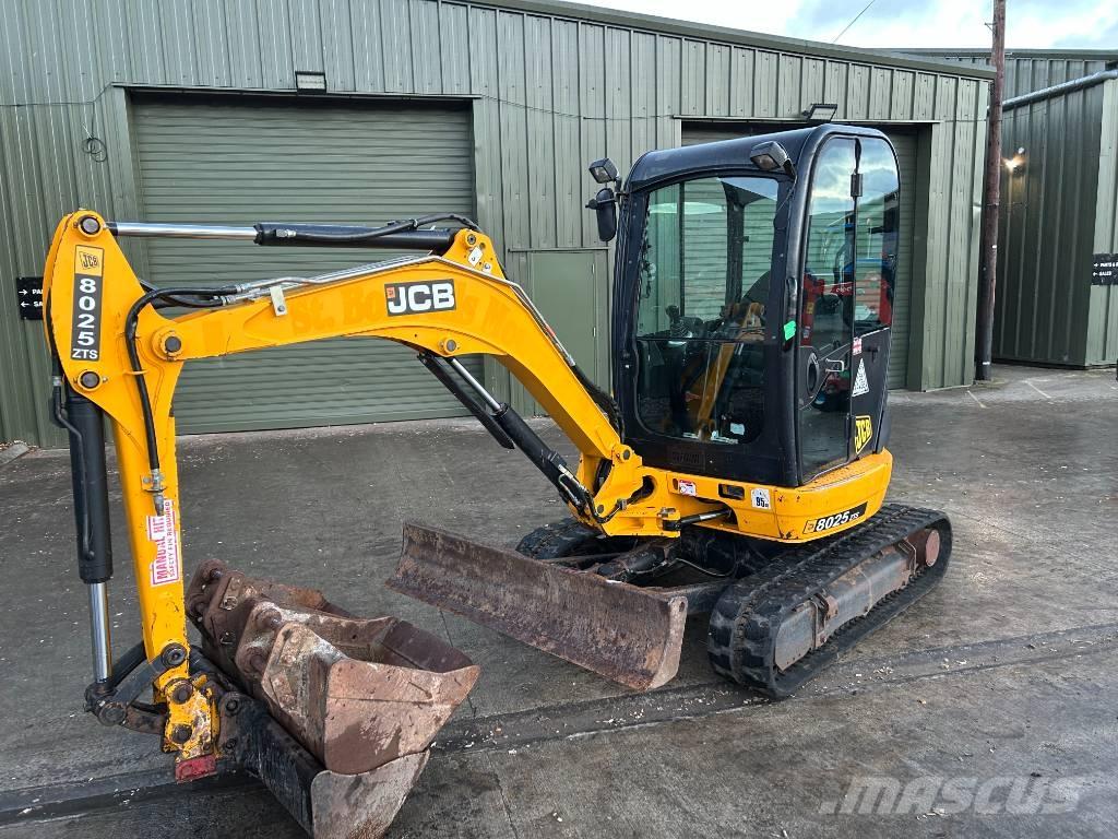 JCB 8025 ZTS حفارات صغيرة أقل من 7 طن (حفارات صغيرة)