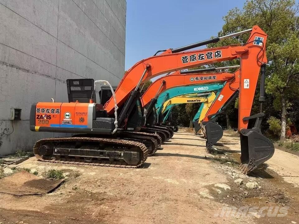 Hitachi EX 200-1 حفارات زحافة