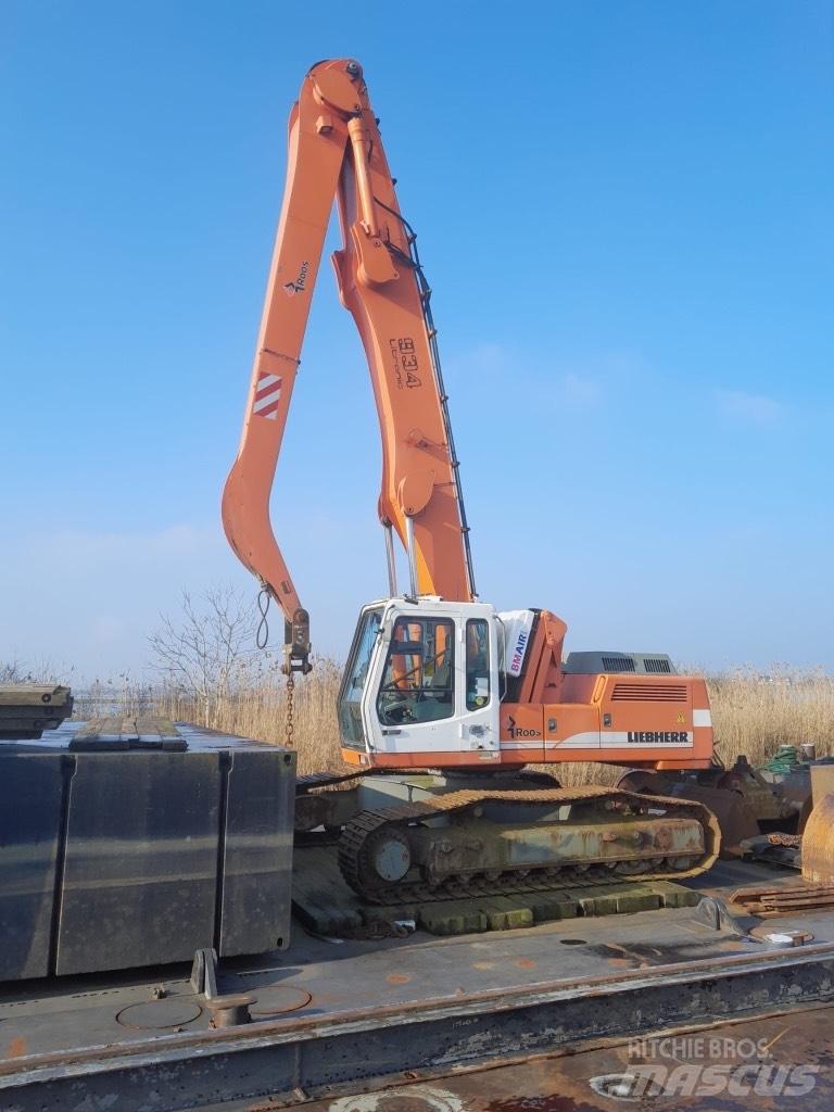 Liebherr R 934 B EW مناولات المخلفات / مناولات صناعية