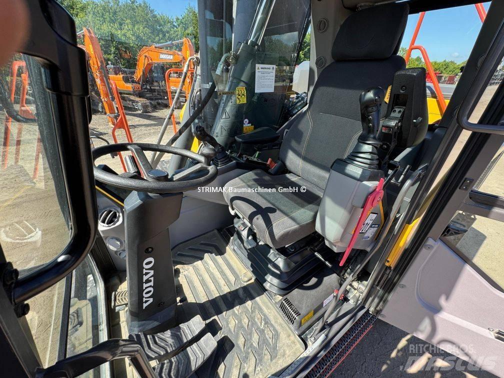 Volvo EW 180 E حفارات بعجل