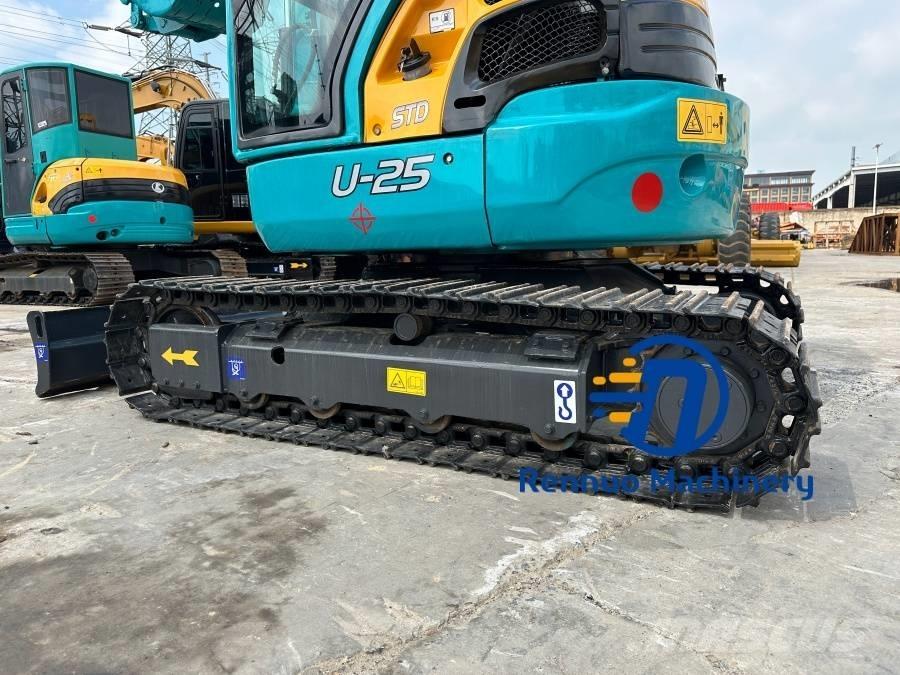 Kubota U 25 حفارات صغيرة أقل من 7 طن (حفارات صغيرة)